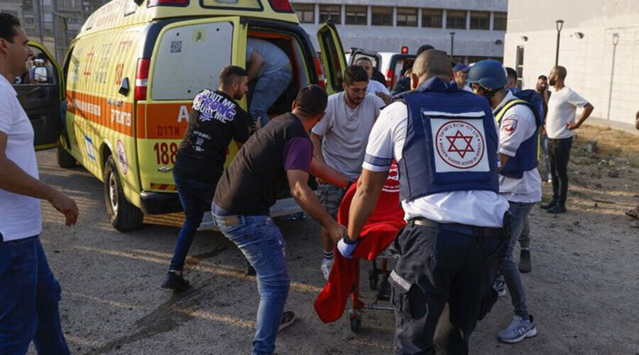 Гражданский убит осколком ракеты в Израиле