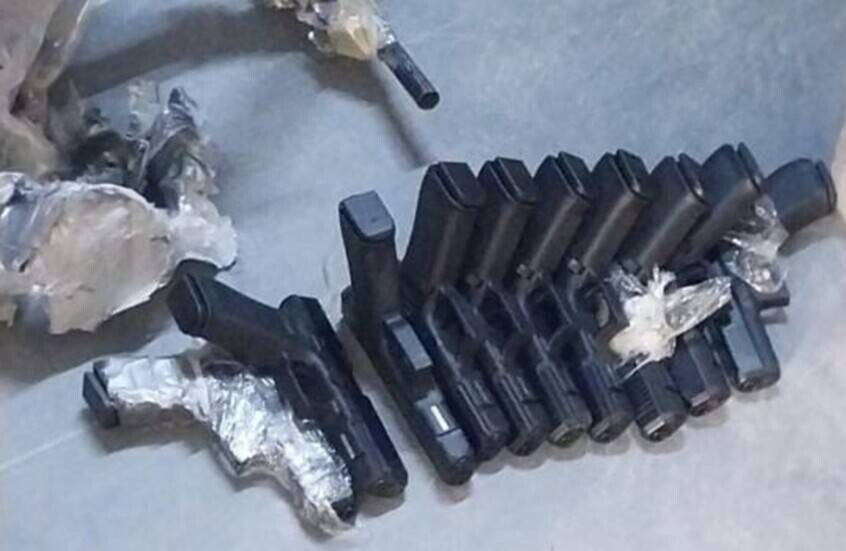 Israeli Army Thwarts Weapon Smuggling Attempt