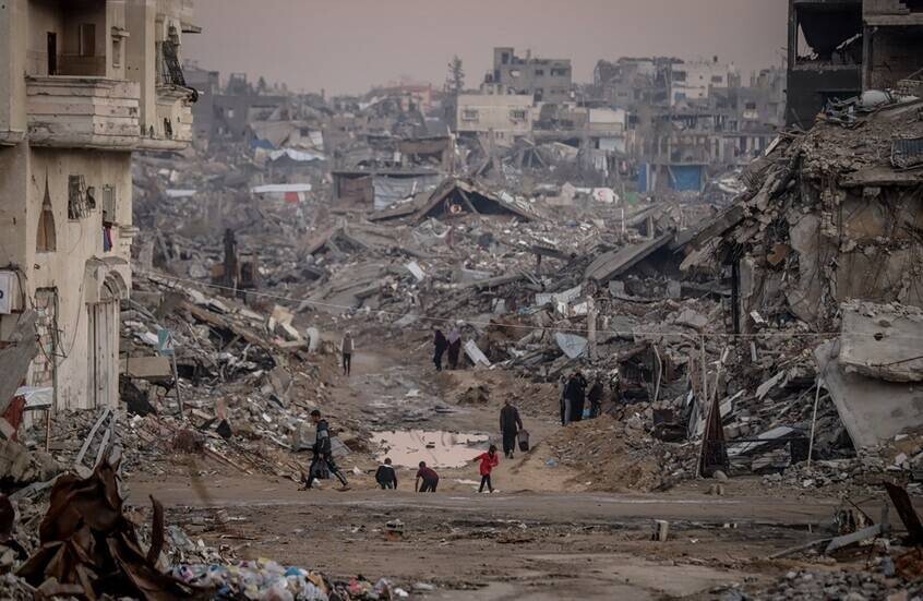 Israeli Army Strikes Several Areas