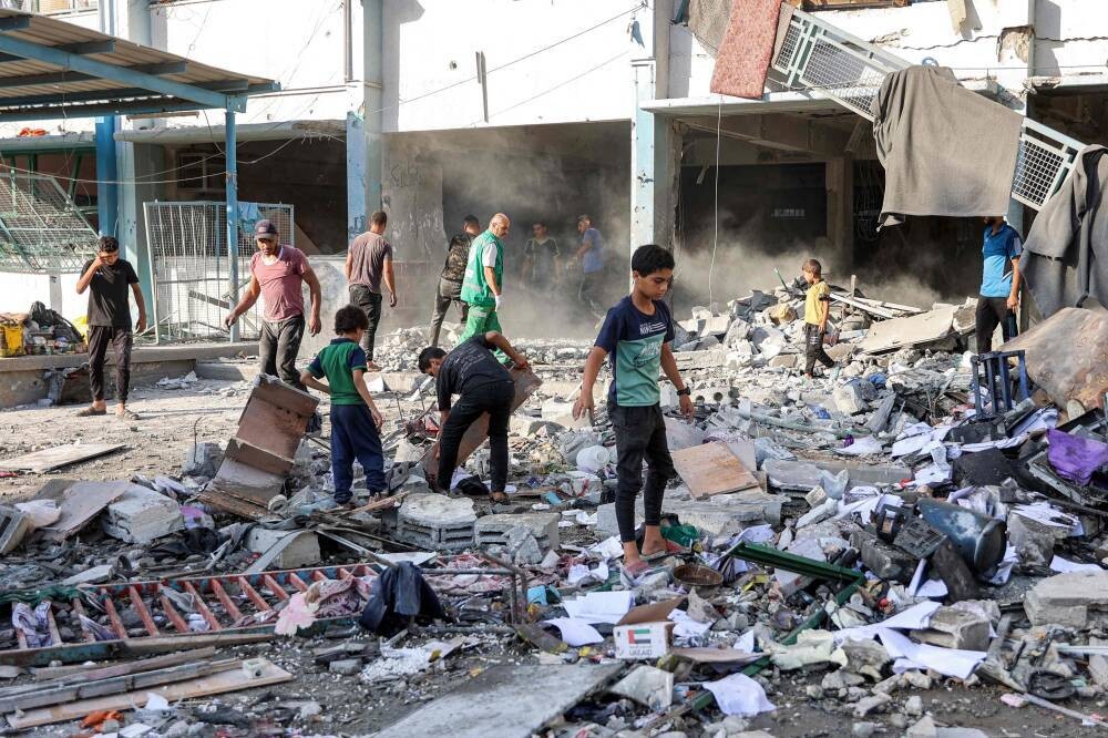 Израильская военная авиация продолжает наносить удары по сектору Газа в условиях нарастающего конфликта