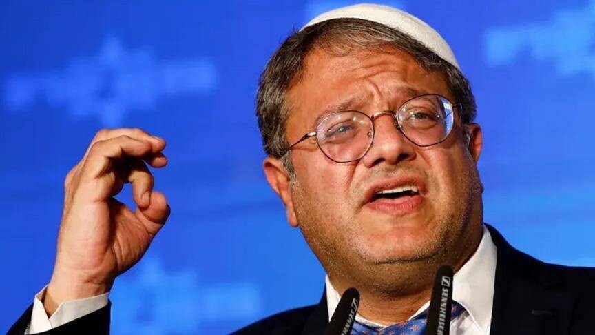 Министр обороны Израиля требует присоединиться к военному правительству после ухода Бенни Ганца