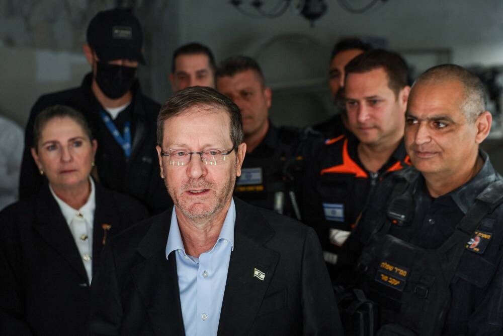 Israeli President Calls on Europe to Eliminate Hezbollah