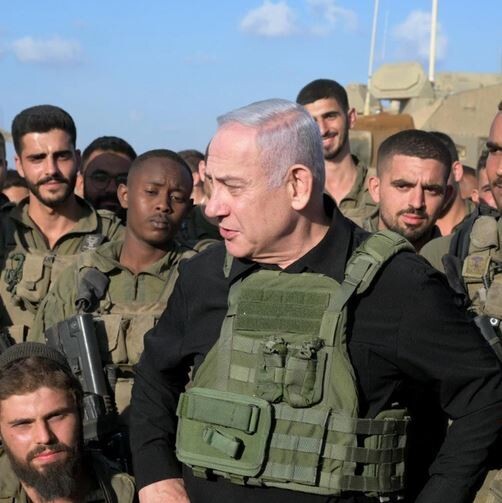 Премьер-министр Израиля инспектирует силы на севере