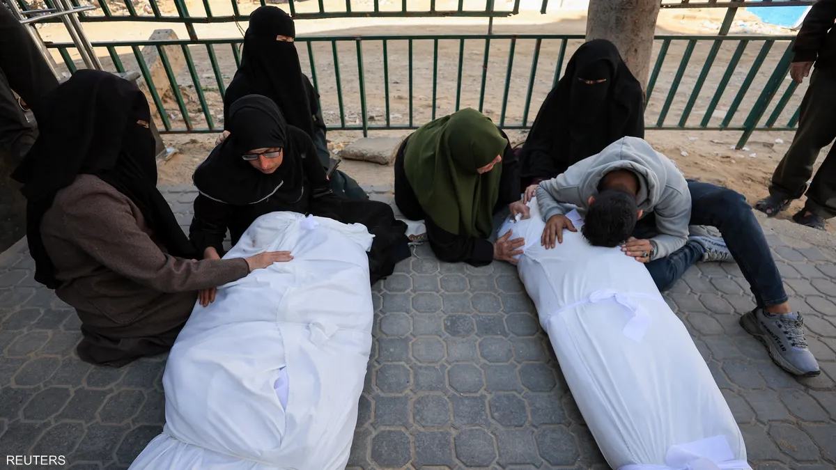 Israeli Airstrikes in Gaza: At Least Six Dead