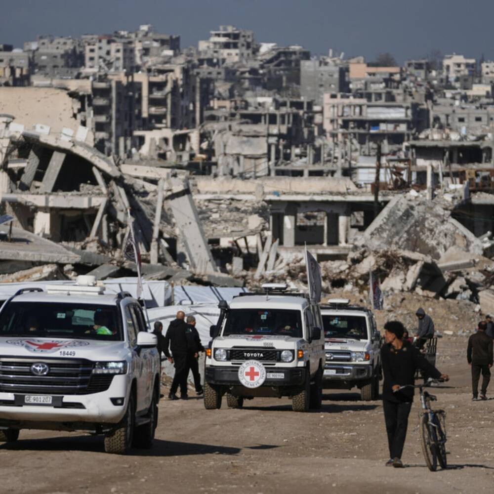 Israeli delegation holds talks in Cairo