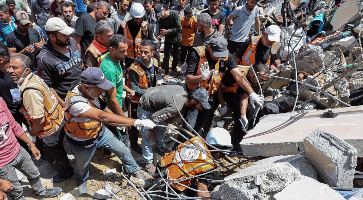 Бурная борьба и гуманитарный кризис в Рафахе, южном Израиле