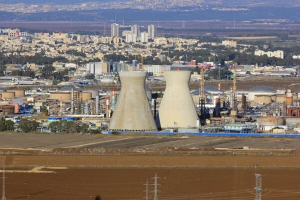 Iranian Missiles Damage Israel's Largest Oil Refinery