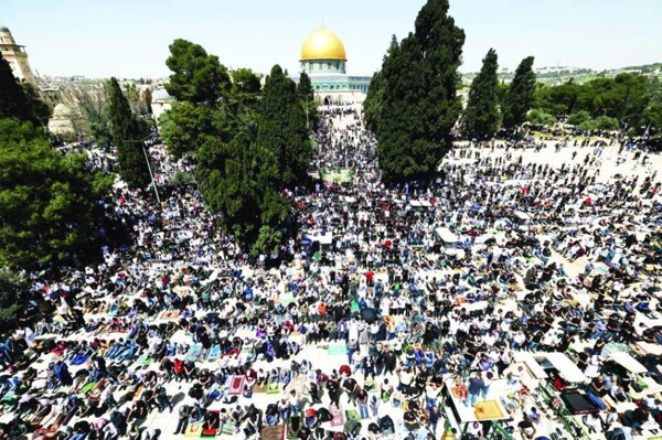 Израильская армия накладывает ограничения на вход в мечеть Аль-Акса