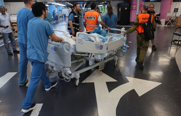 Израиль активировал подземный госпиталь на фоне ракетных атак