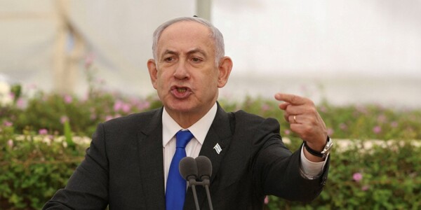 Делегация Израиля направляется в Доху для переговоров о прекращении огня