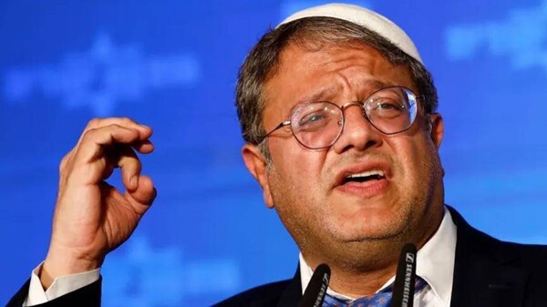 Министр обороны Израиля требует присоединиться к военному правительству после ухода Бенни Ганца