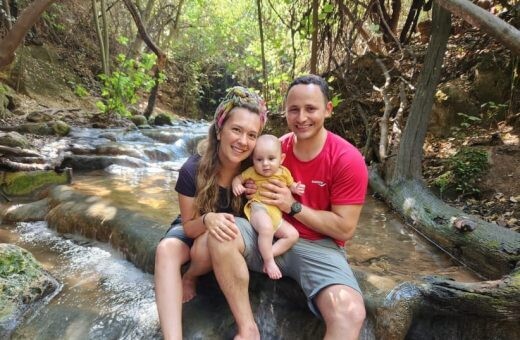 Вдова Павшего Солдата Зажжет Факел на Церемонии в День Памяти