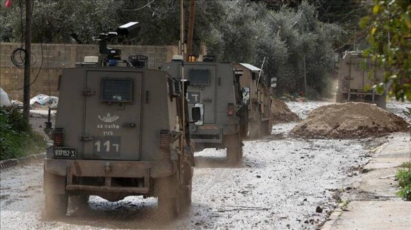 Three Israelis were injured in two attacks