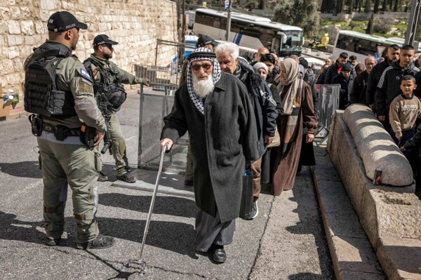 Israel Boosts West Bank Security, Closing Al-Aqsa Mosque