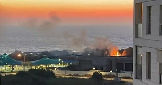 Сирены в Нахарии из-за вражеских дронов и ракет